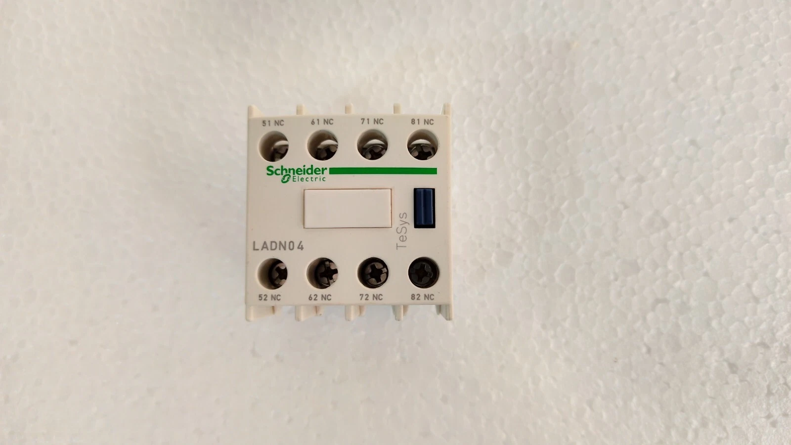 Schneider Electric LADN04 four pole auxiliary contact block